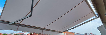 Toldos en Meco. Fabricacion e instalacion de toldos en Miralcampo.